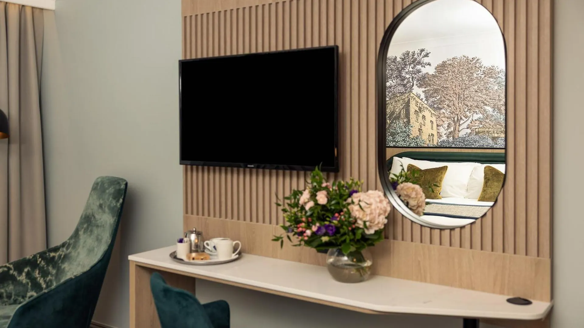 Menlo Park Hotel Galway