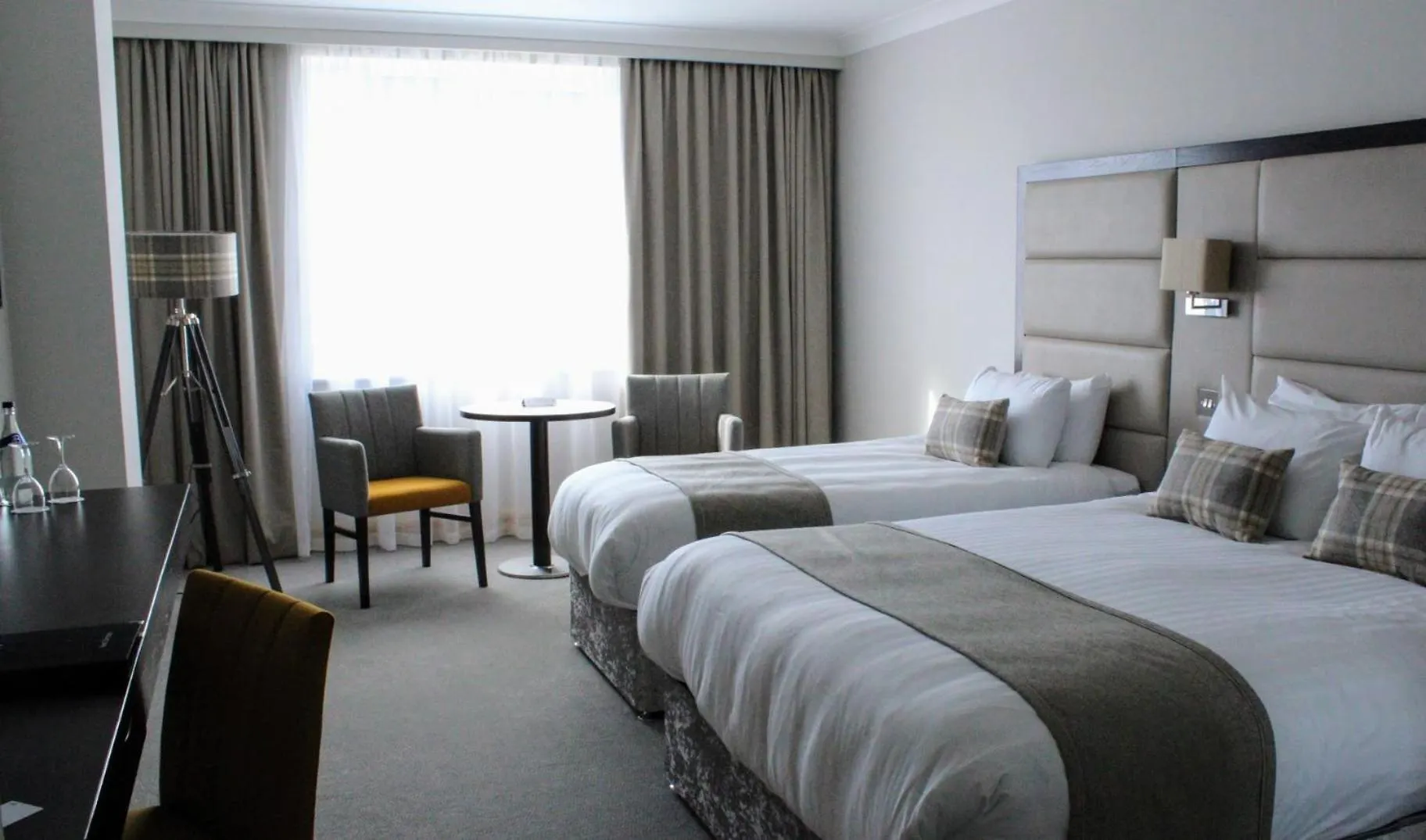 Menlo Park Hotel Galway