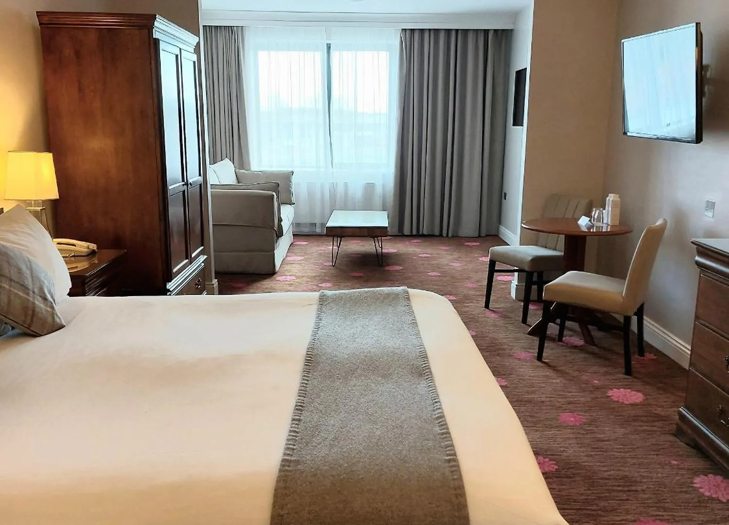 Menlo Park Hotel Galway