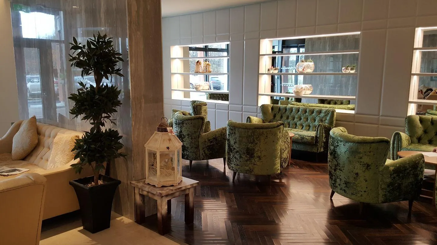 Menlo Park Hotel Galway
