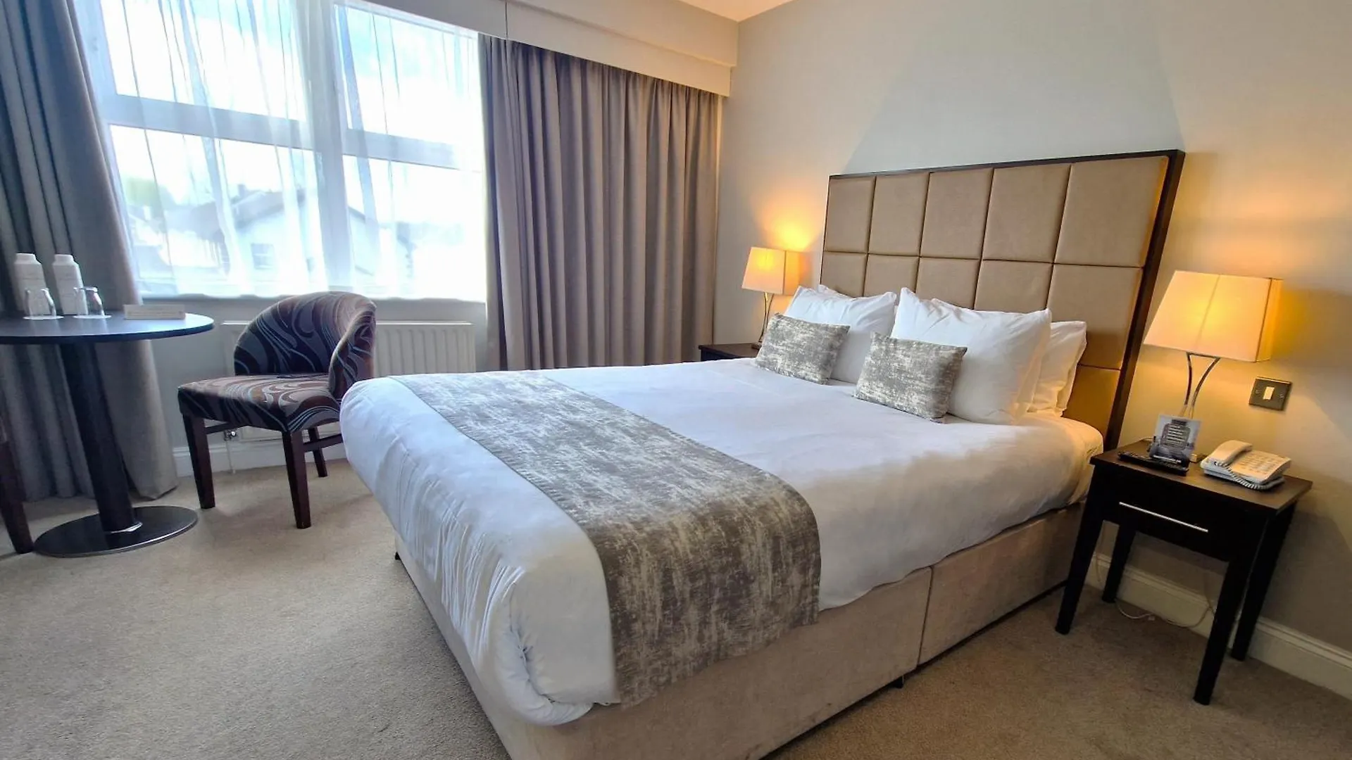 Menlo Park Hotel Galway