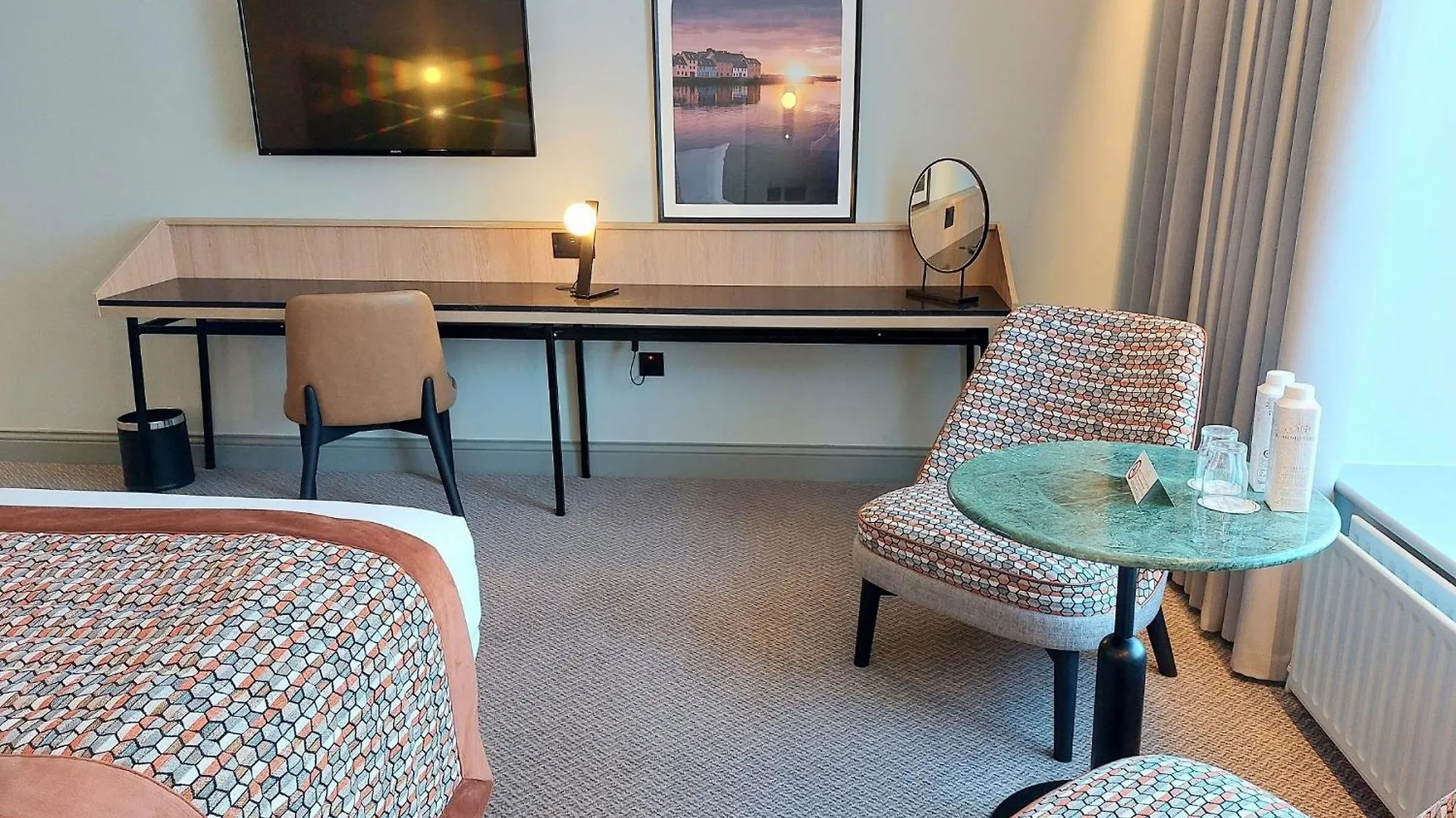 Menlo Park Hotel Galway 4*,  Ireland